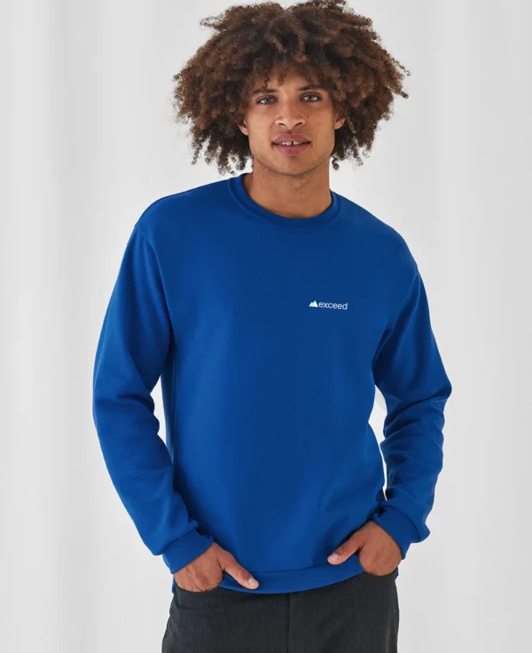 Sweater königsblau </br> bestickt